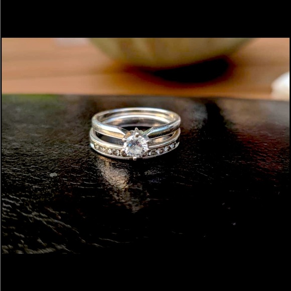 Diamond Bridal Set - Picture 3 of 4